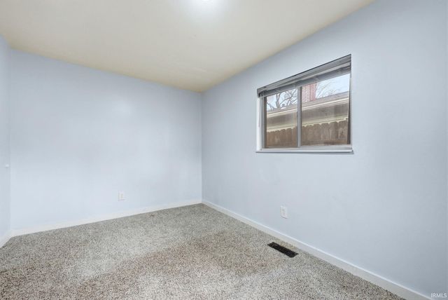 5517 Webster Street, Fort Wayne, IN 46807