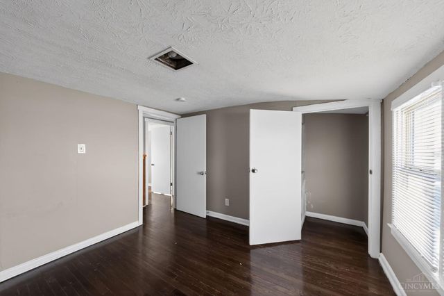 6623 Betts Avenue, North College Hill, OH 45239