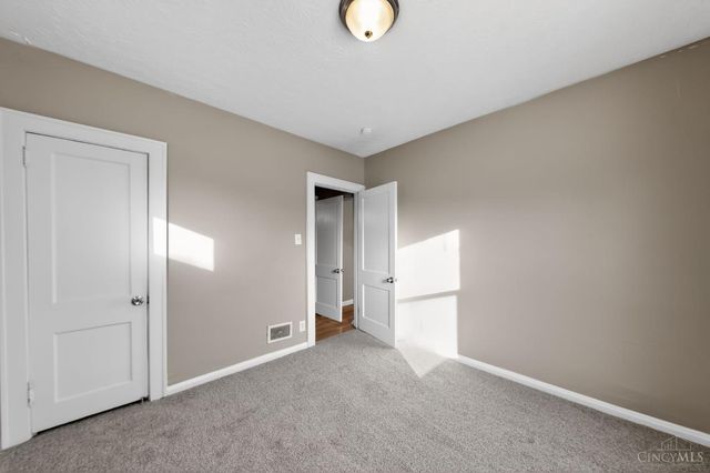 6623 Betts Avenue, North College Hill, OH 45239