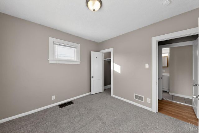 6623 Betts Avenue, North College Hill, OH 45239