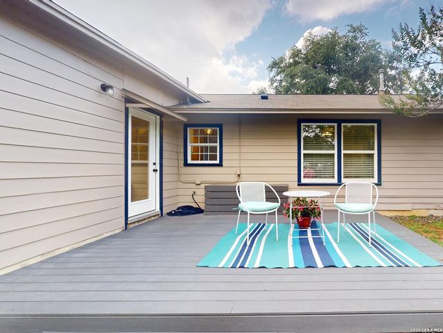 126 BREES BLVD, San Antonio, TX 78209