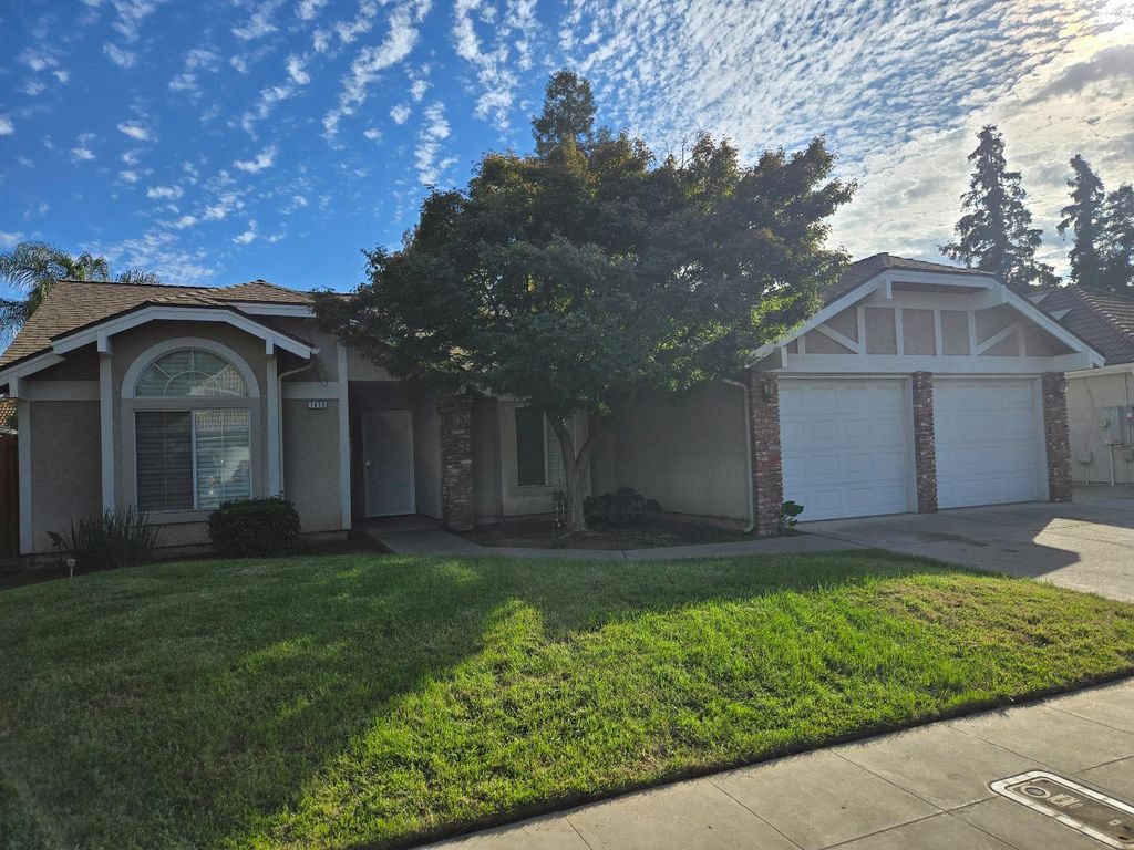 Image 3 of property listing at 1415 E Portland Avenue, Fresno, CA 93720