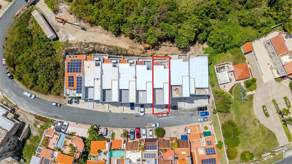 Image 11 of property listing at Shell Castle 47 St. BREEZE POINT, Humacao, PR 00791