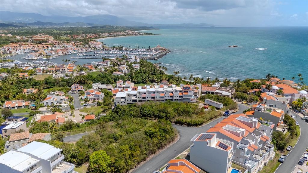 Image 5 of property listing at Shell Castle 47 St. BREEZE POINT, Humacao, PR 00791