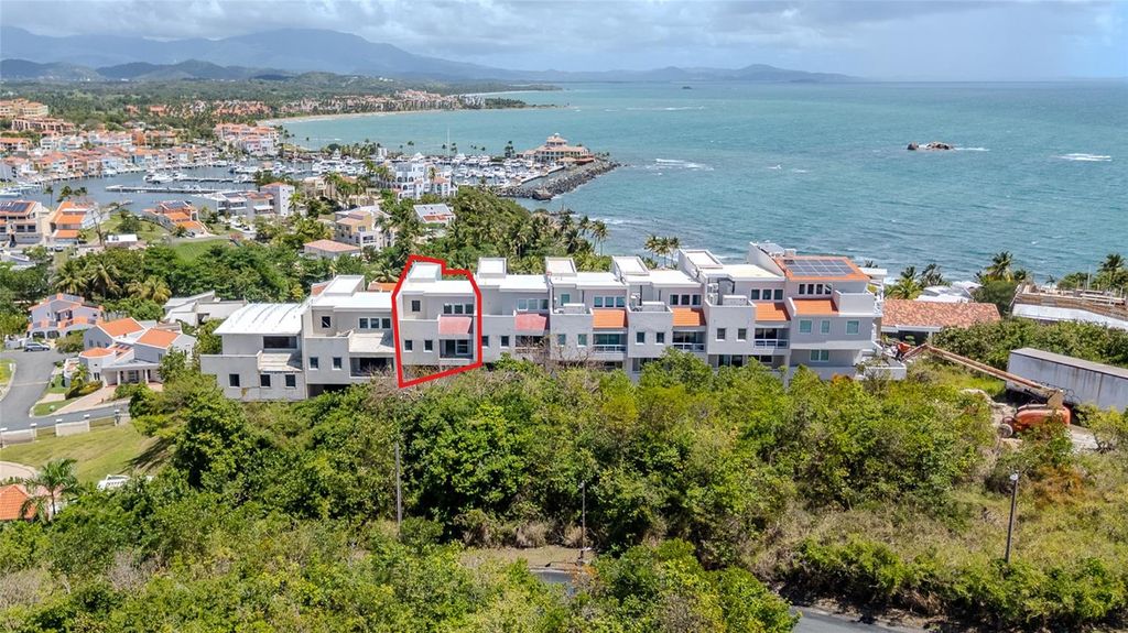 Image 8 of property listing at Shell Castle 47 St. BREEZE POINT, Humacao, PR 00791