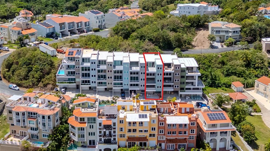 Image 10 of property listing at Shell Castle 47 St. BREEZE POINT, Humacao, PR 00791