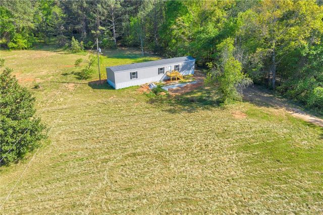 139 Nectarine Circle, Walhalla, SC 29691