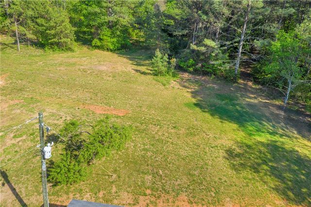 139 Nectarine Circle, Walhalla, SC 29691