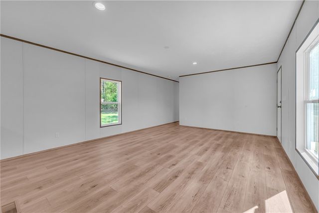 139 Nectarine Circle, Walhalla, SC 29691