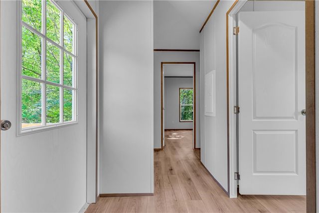 139 Nectarine Circle, Walhalla, SC 29691