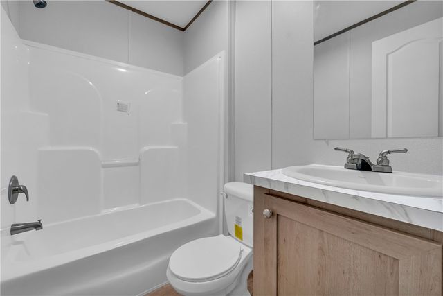 139 Nectarine Circle, Walhalla, SC 29691