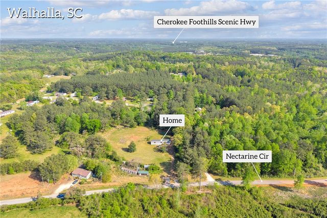139 Nectarine Circle, Walhalla, SC 29691