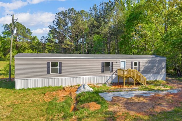 139 Nectarine Circle, Walhalla, SC 29691