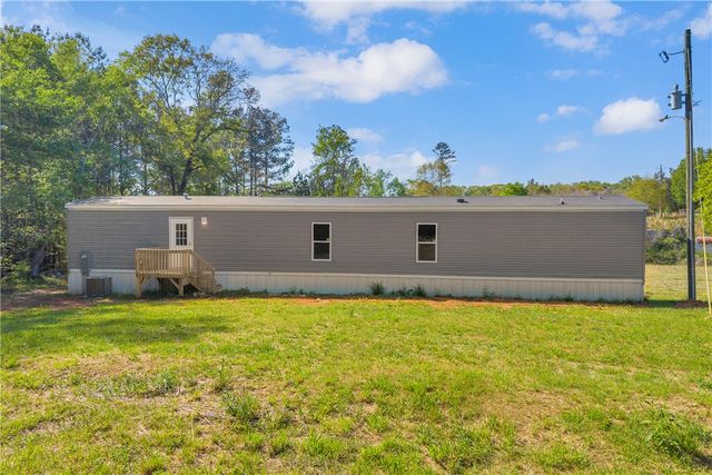 139 Nectarine Circle, Walhalla, SC 29691