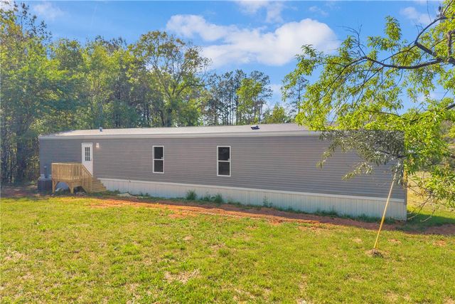 139 Nectarine Circle, Walhalla, SC 29691