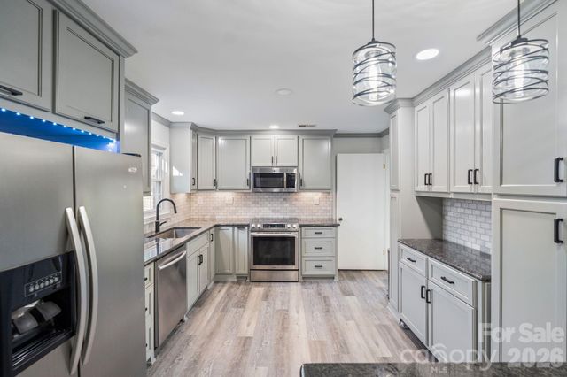 2309 Amity Avenue, Gastonia, NC 28054