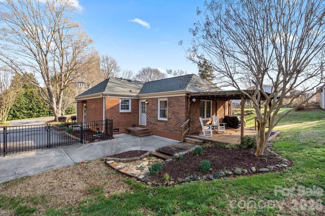 2309 Amity Avenue, Gastonia, NC 28054