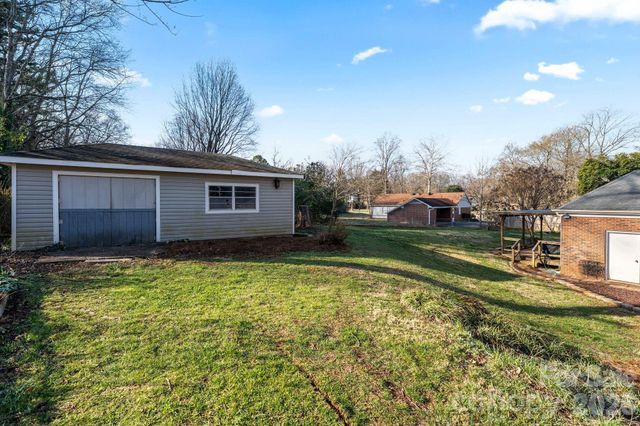 2309 Amity Avenue, Gastonia, NC 28054