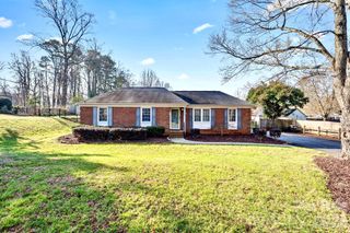 2309 Amity Avenue, Gastonia, NC 28054