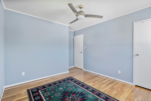 148 Harris Drive, Oceanside, NY 11572