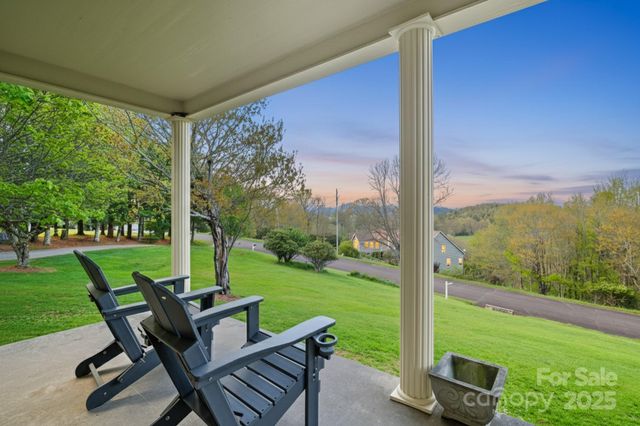 184 Buff Ridge Road, Boone, NC 28607