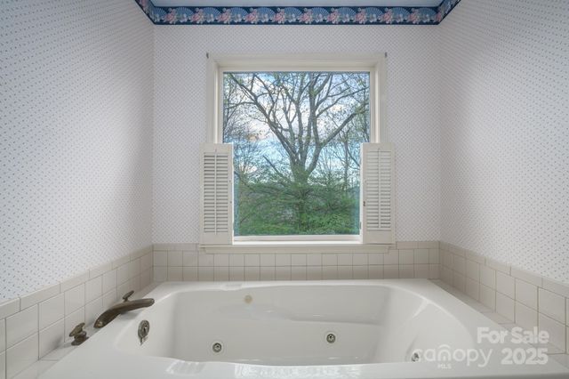 184 Buff Ridge Road, Boone, NC 28607