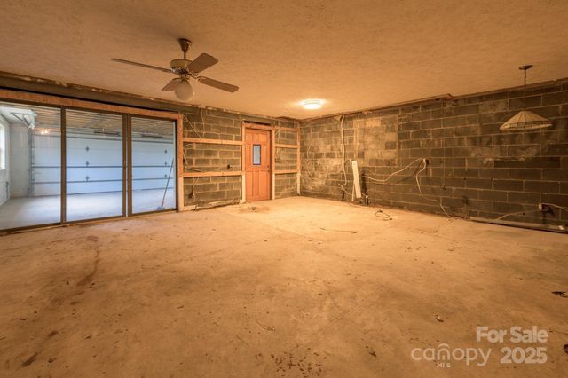 184 Buff Ridge Road, Boone, NC 28607