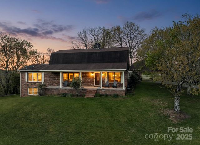 184 Buff Ridge Road, Boone, NC 28607