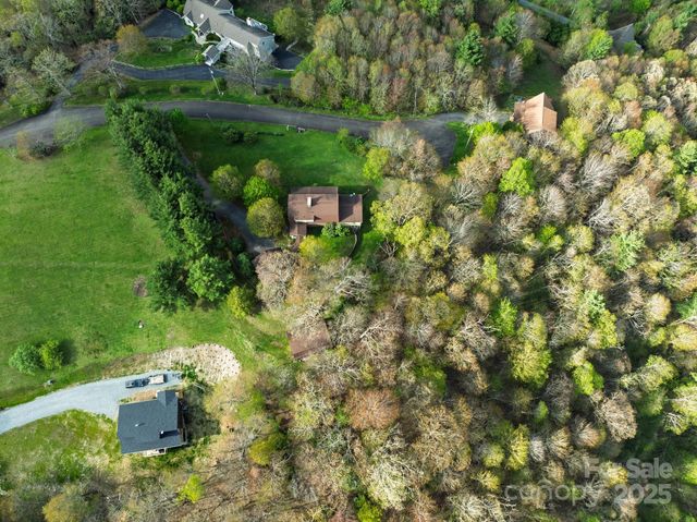 184 Buff Ridge Road, Boone, NC 28607