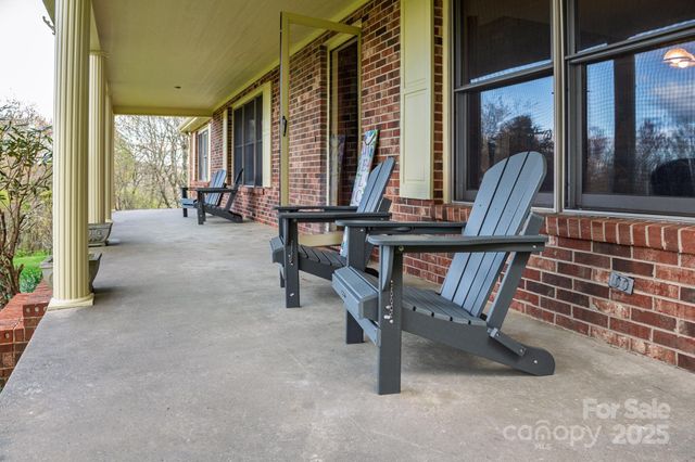 184 Buff Ridge Road, Boone, NC 28607