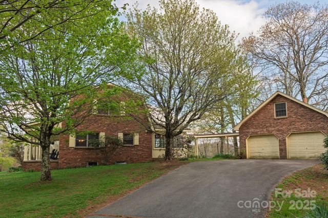 184 Buff Ridge Road, Boone, NC 28607