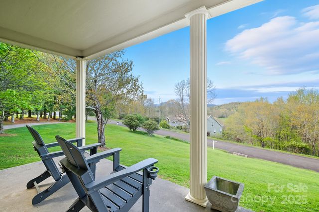 184 Buff Ridge Road, Boone, NC 28607