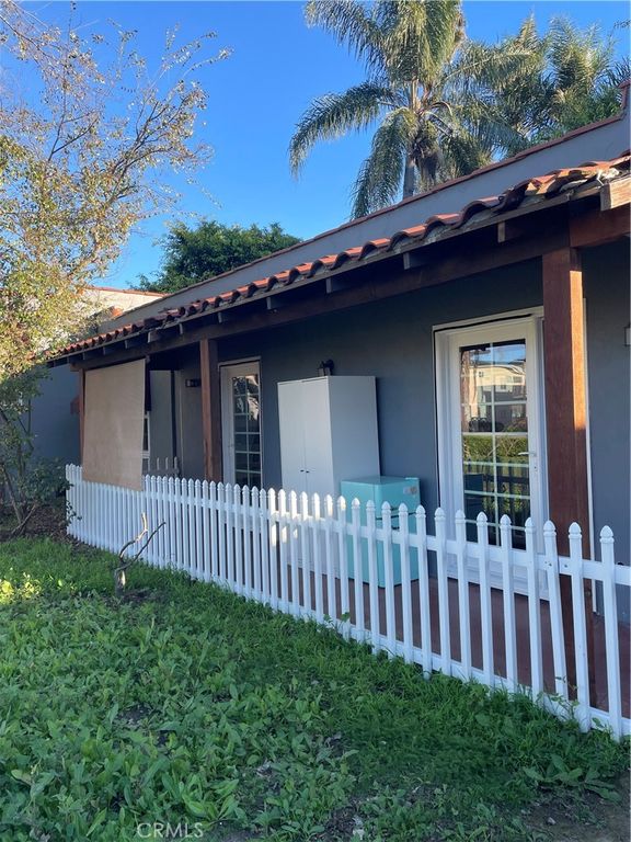 1310 W Chandler Street, Wilmington, CA 90744