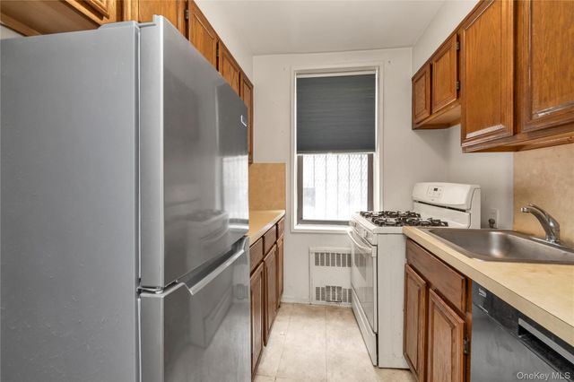 83-85 116th Street 1F, Richmond Hill, NY 11418