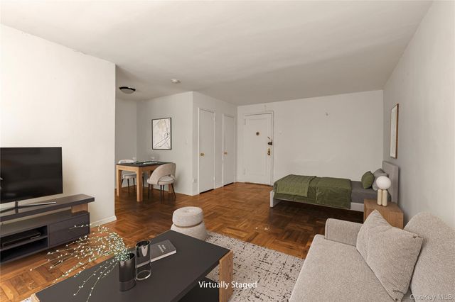 83-85 116th Street 1F, Richmond Hill, NY 11418