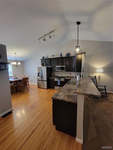 708 Bellingrath Gardens Court, Wentzville, MO 63385
