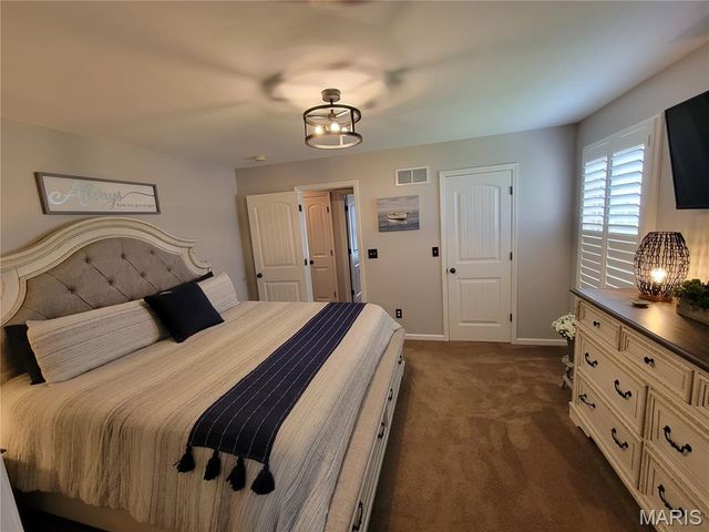 708 Bellingrath Gardens Court, Wentzville, MO 63385