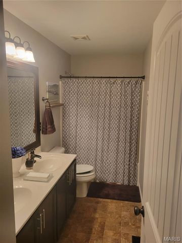 708 Bellingrath Gardens Court, Wentzville, MO 63385