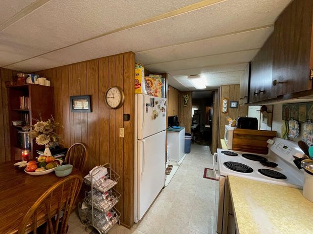 1877 Immel Rd, Chewelah, WA 99109
