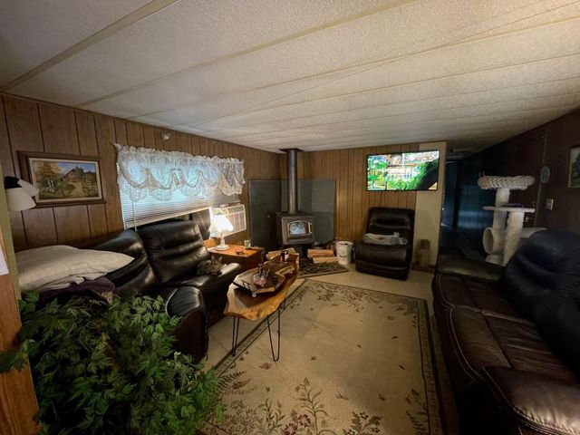 1877 Immel Rd, Chewelah, WA 99109