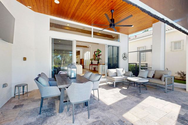 142 Porto Vecchio Way, Palm Beach Gardens, FL 33418