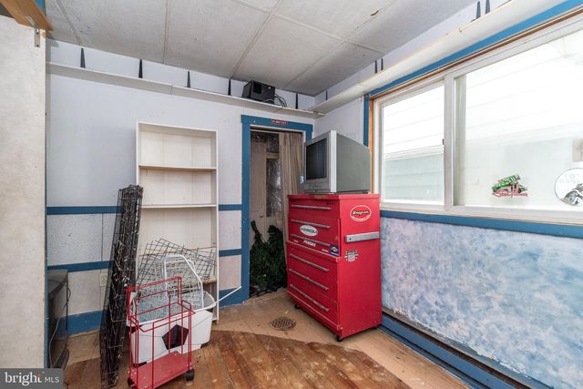 514 N MCKNIGHT ST, Gordon, PA 17936