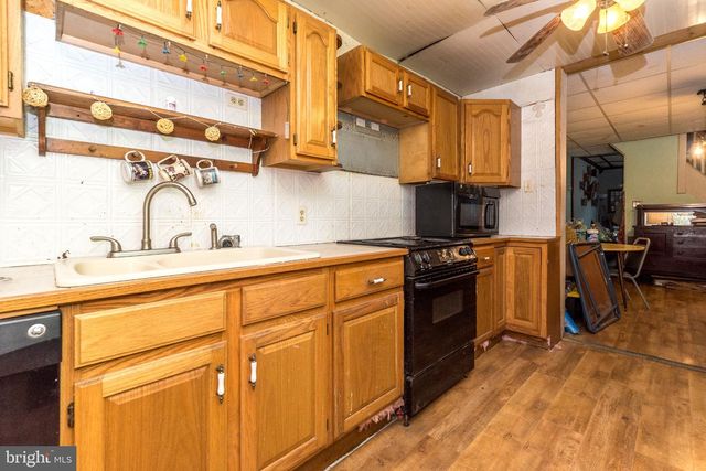 514 N MCKNIGHT ST, Gordon, PA 17936