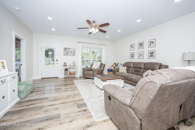 1439 Mantou Street, Pascagoula, MS 39567