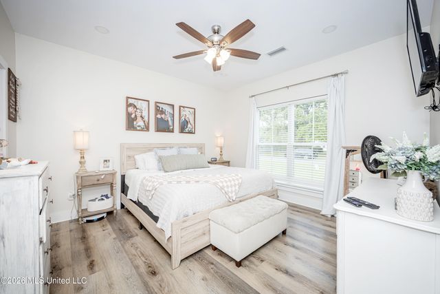 1439 Mantou Street, Pascagoula, MS 39567
