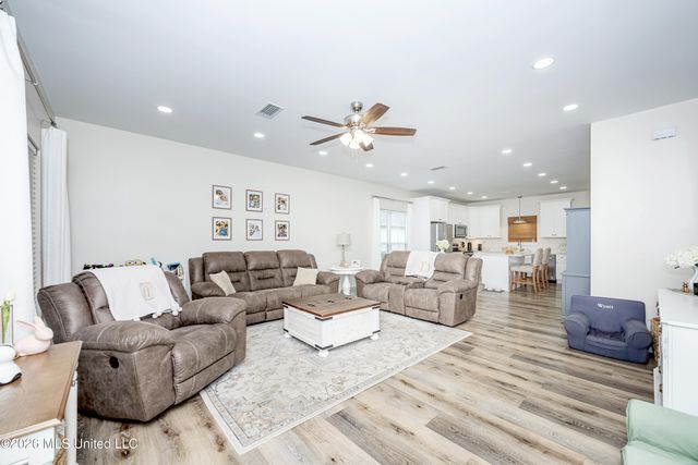 1439 Mantou Street, Pascagoula, MS 39567