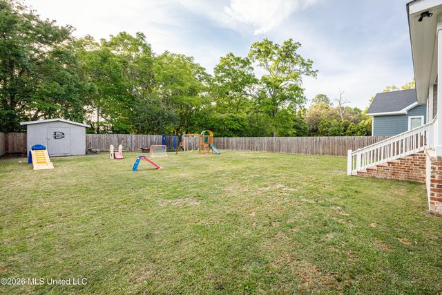 1439 Mantou Street, Pascagoula, MS 39567