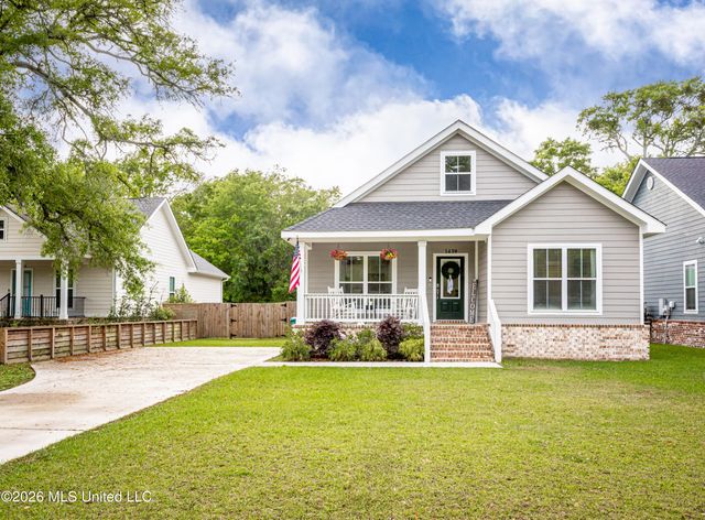 1439 Mantou Street, Pascagoula, MS 39567