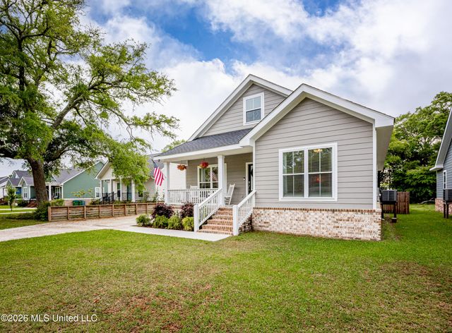 1439 Mantou Street, Pascagoula, MS 39567