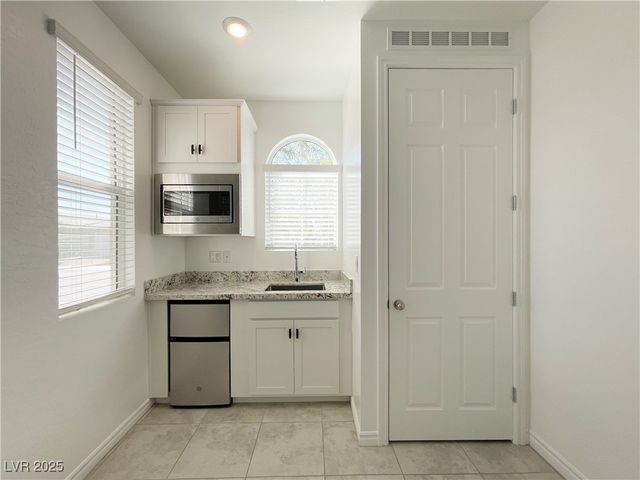 3762 Neblina Drive, Henderson, NV 89052